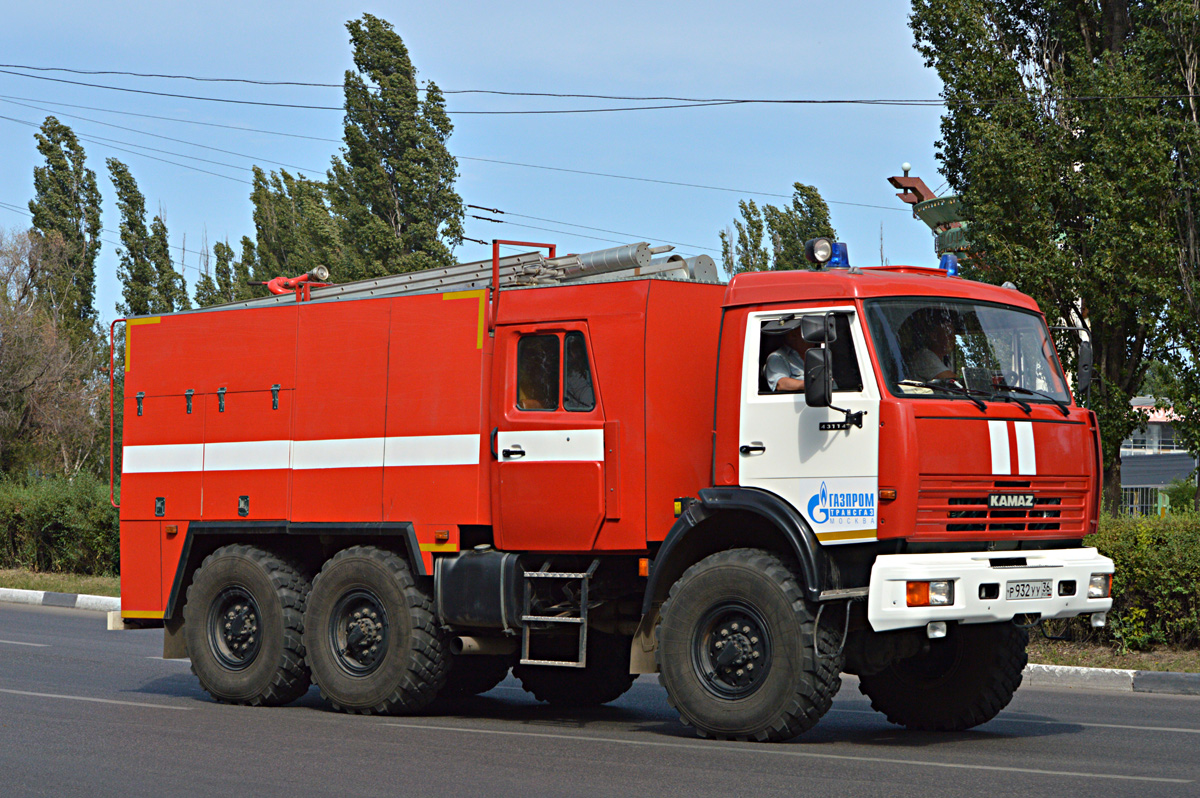 Воронежская область, № Р 932 УУ 36 — КамАЗ-43114-15 [43114R]