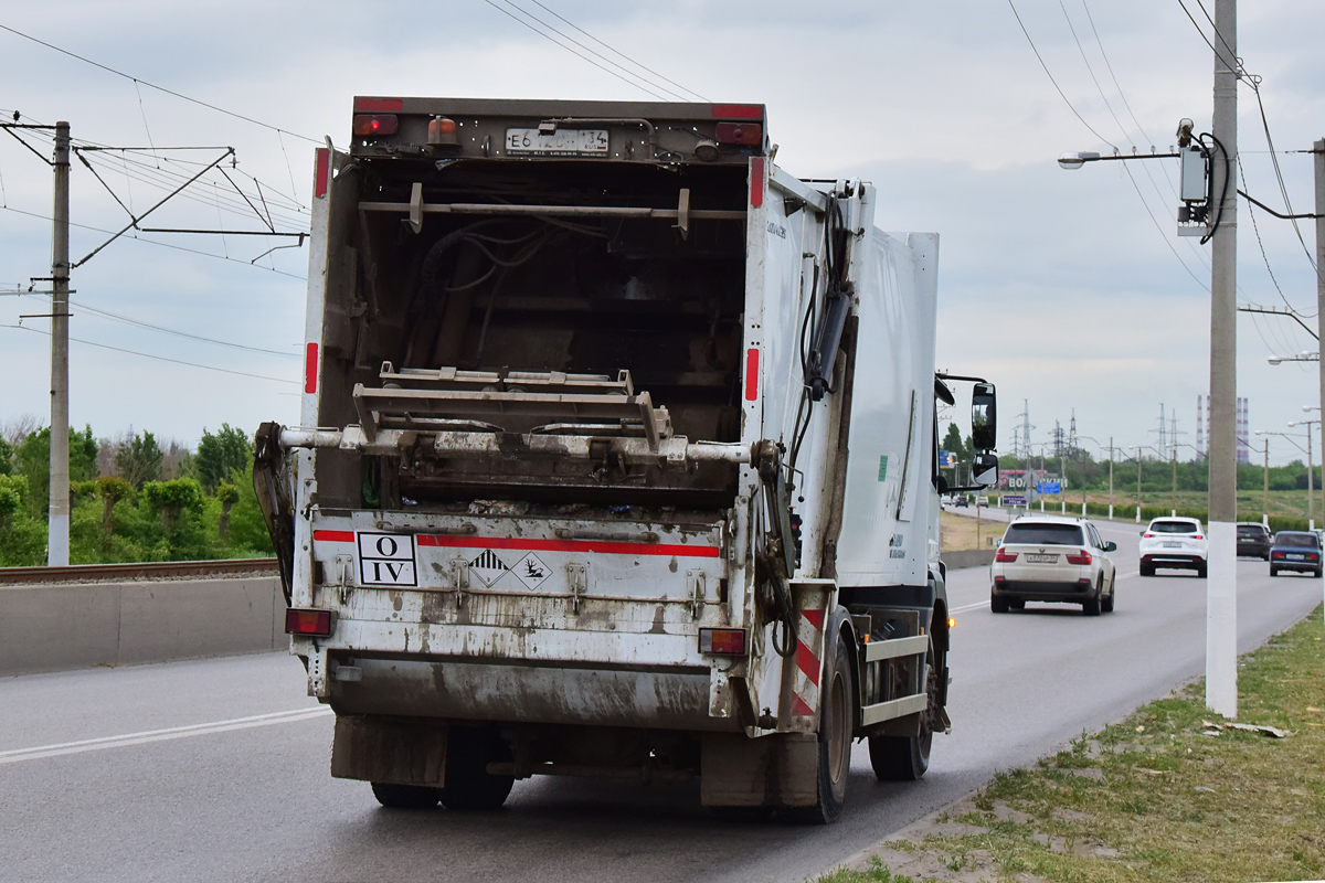 Волгоградская область, № Е 612 ОН 134 — Mercedes-Benz Axor 1826 [Z9M]