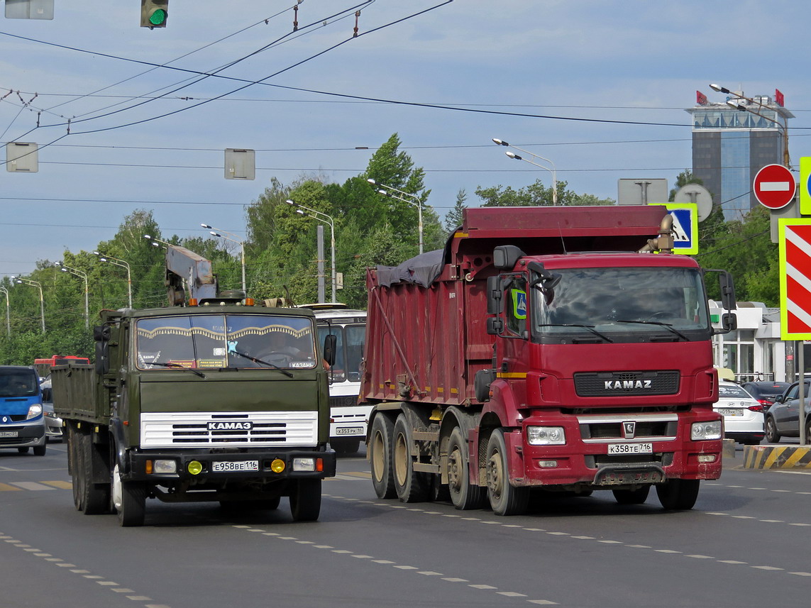 Татарстан, № Е 958 ВЕ 116 — КамАЗ-53212; Татарстан, № К 358 ТЕ 716 — КамАЗ-65801-T5