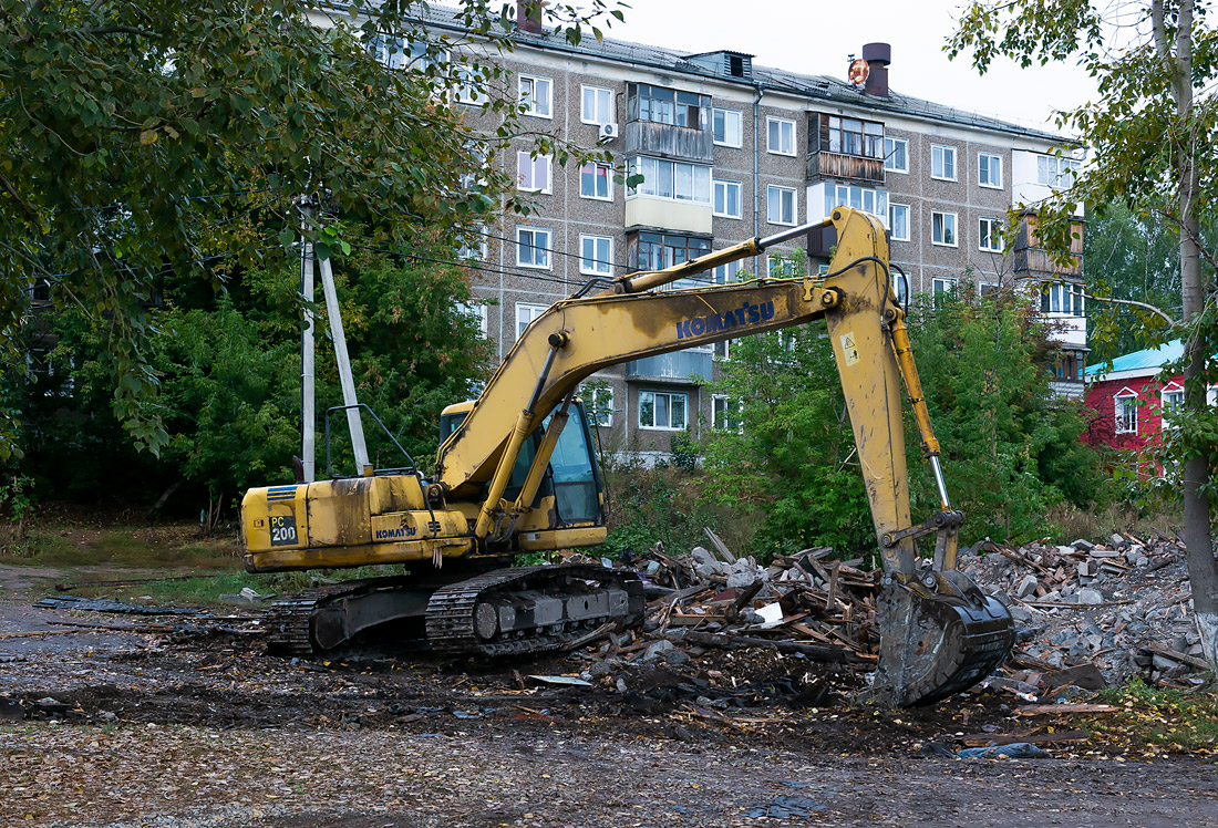 Башкортостан, № 1860 УЕ 02 — Komatsu PC200