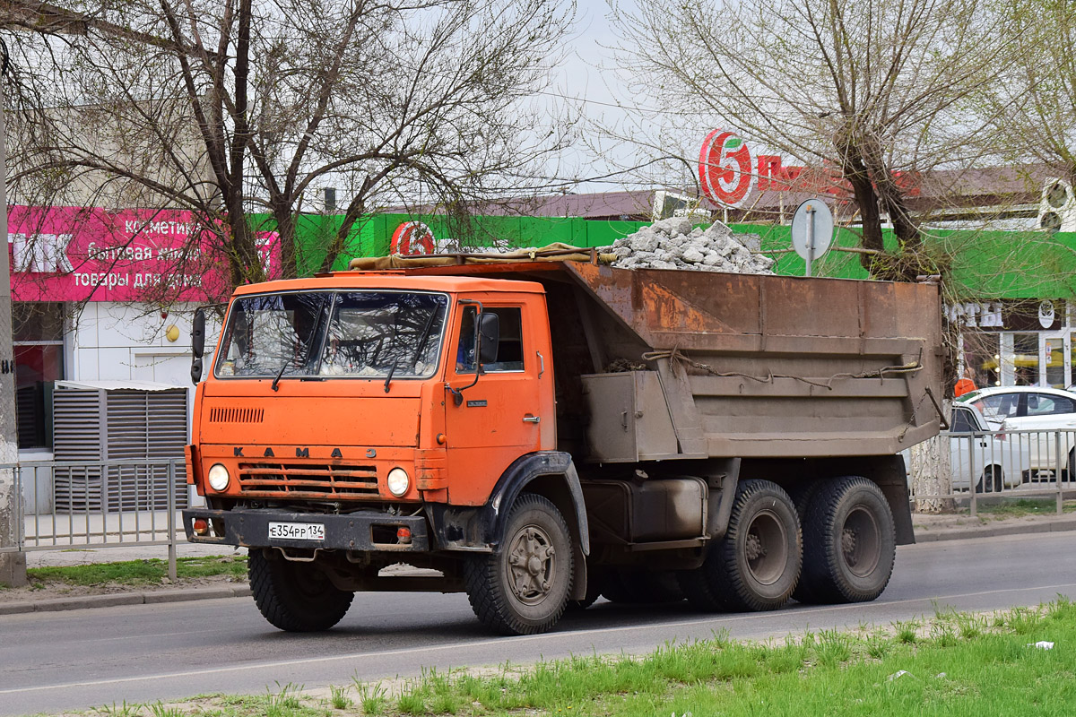 Волгоградская область, № Е 354 РР 134 — КамАЗ-55111 [551110]