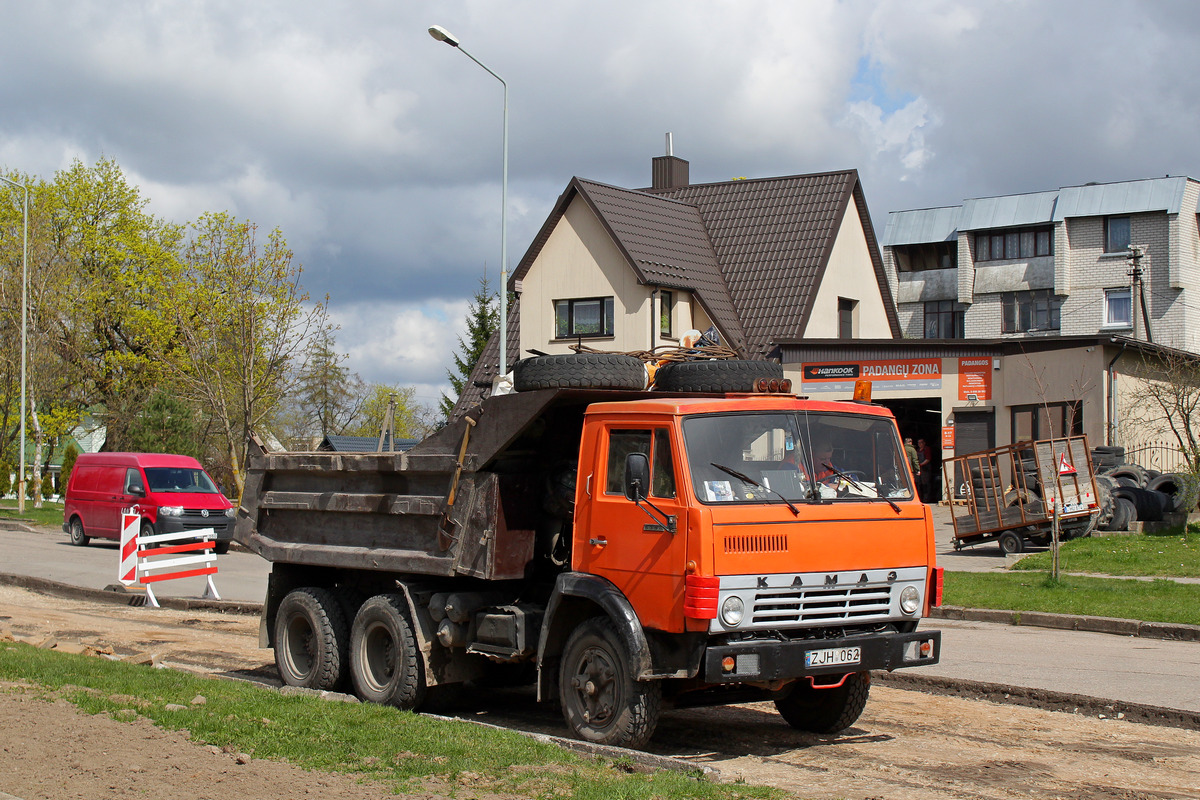 Литва, № ZJH 062 — КамАЗ-55111 (общая модель)