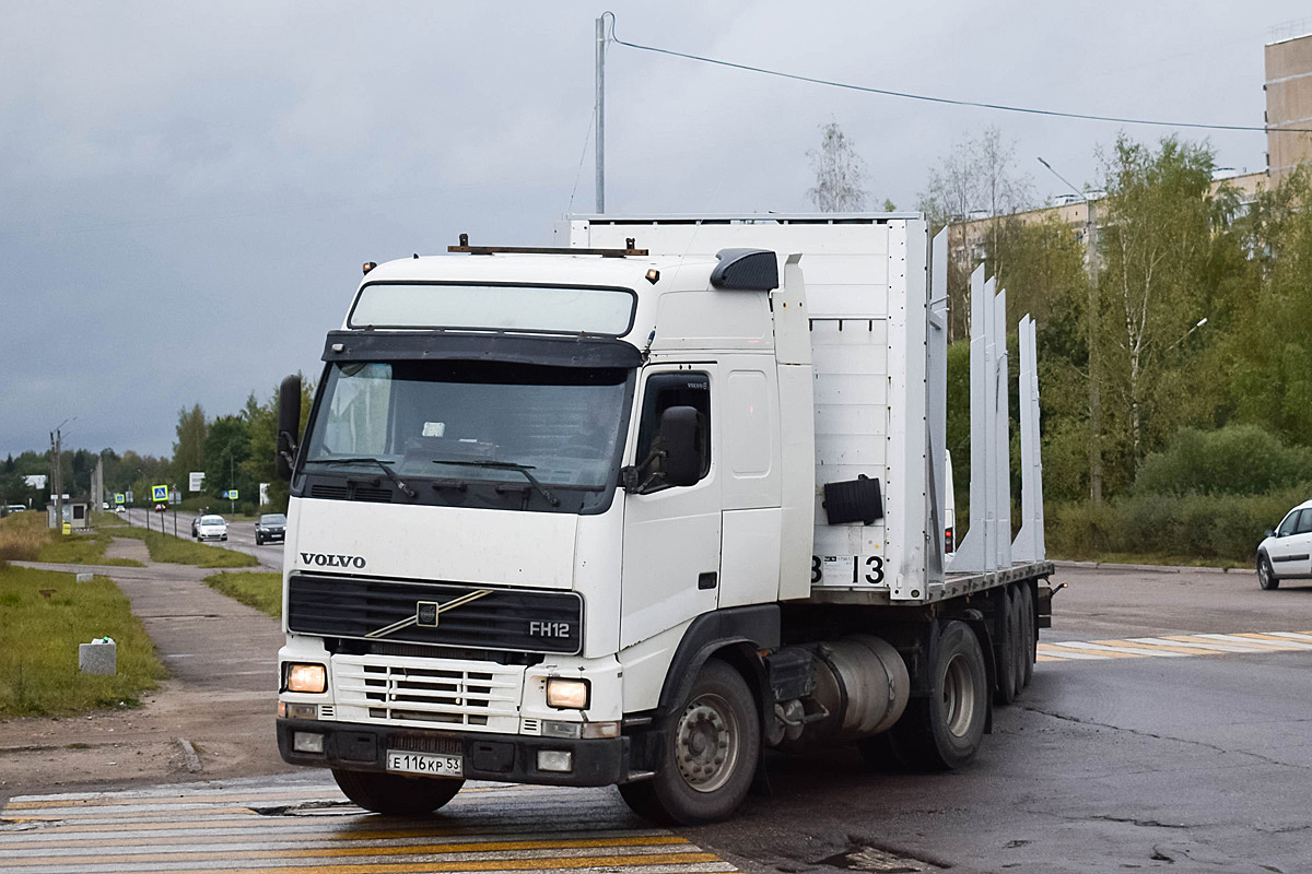 Тверская область, № Е 116 КР 53 — Volvo ('1993) FH12.380