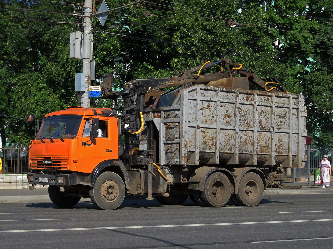 Удмуртия, № Р 823 КТ 18 — КамАЗ-53229-13 [53229N]