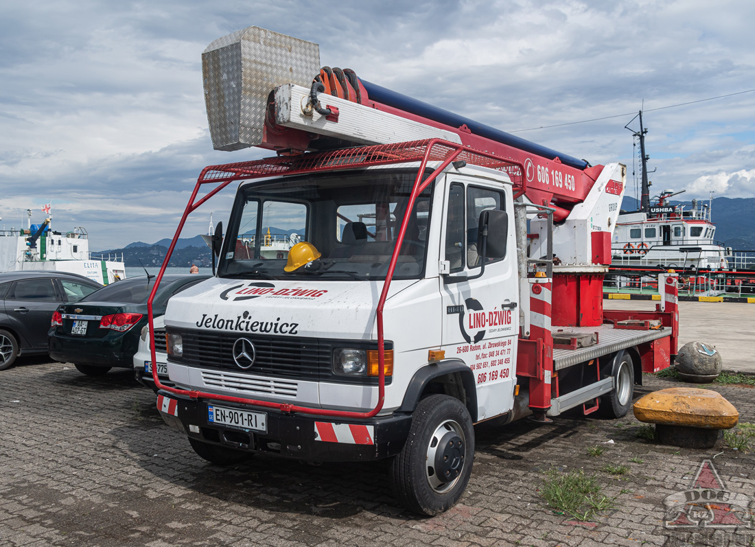 Грузия, № EN-901-RI — Mercedes-Benz Vario 814D