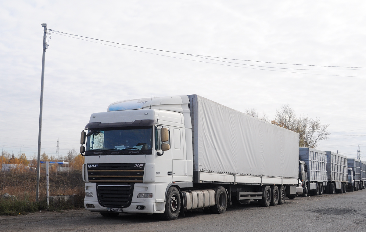 Жамбылская область, № 329 UTA 08 — DAF XF105 FT