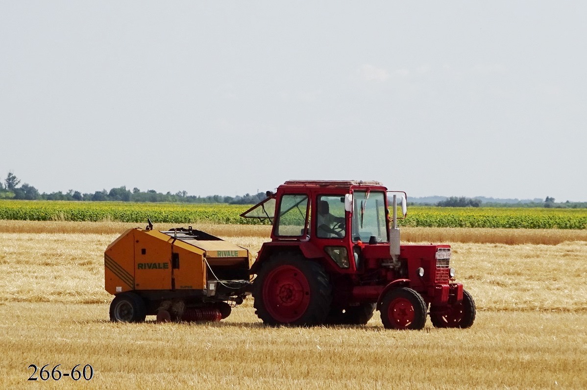Венгрия, № YDV-852 — МТЗ-80; Прицепы сельскохозяйственные — Пресс-подборщики (общая)
