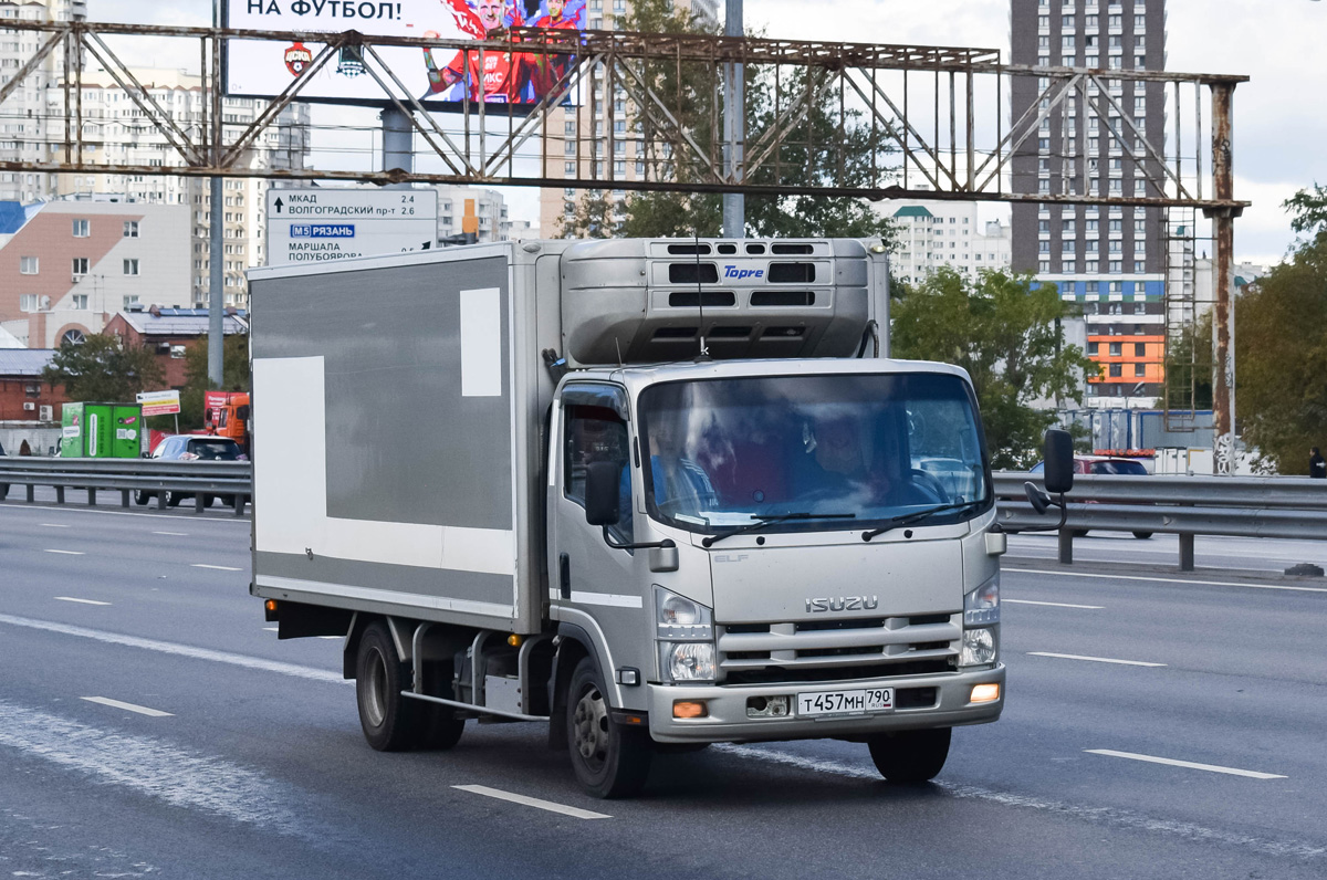 Московская область, № Т 457 МН 790 — Isuzu (общая модель)