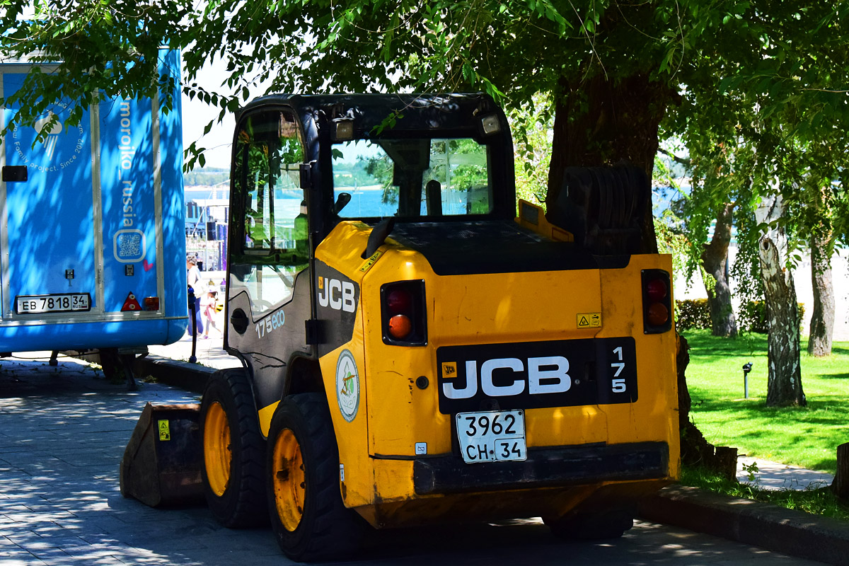 Волгоградская область, № 3962 СН 34 — JCB 175