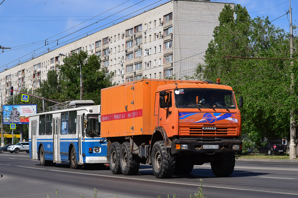 Волгоградская область, № 563 — КамАЗ-43114-15 [43114R]