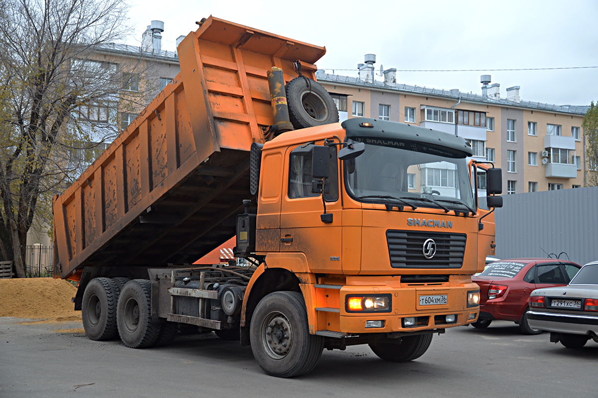 Воронежская область, № Т 604 ХМ 36 — Shaanxi Shacman F2000 SX325x