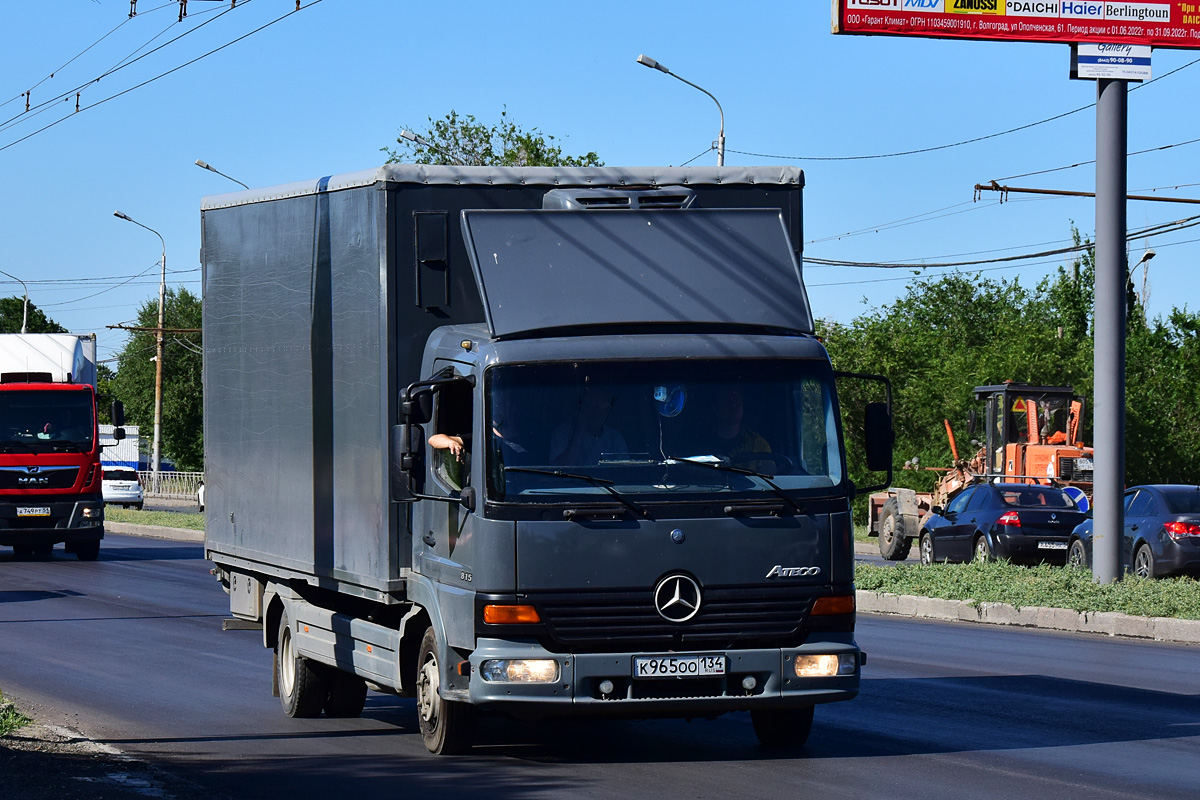 Волгоградская область, № К 965 ОО 134 — Mercedes-Benz Atego 815