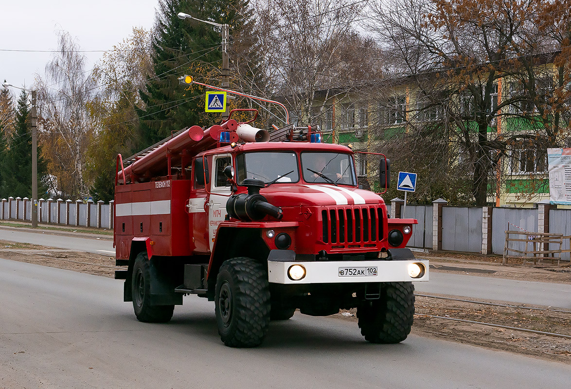 Башкортостан, № В 752 АК 102 — Урал-43206-41