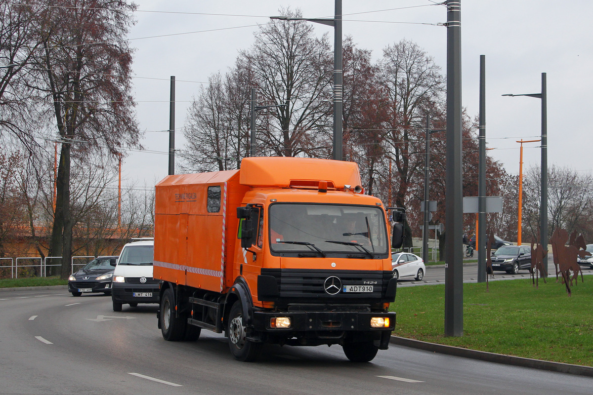 Литва, № ADT 910 — Mercedes-Benz MK 1424