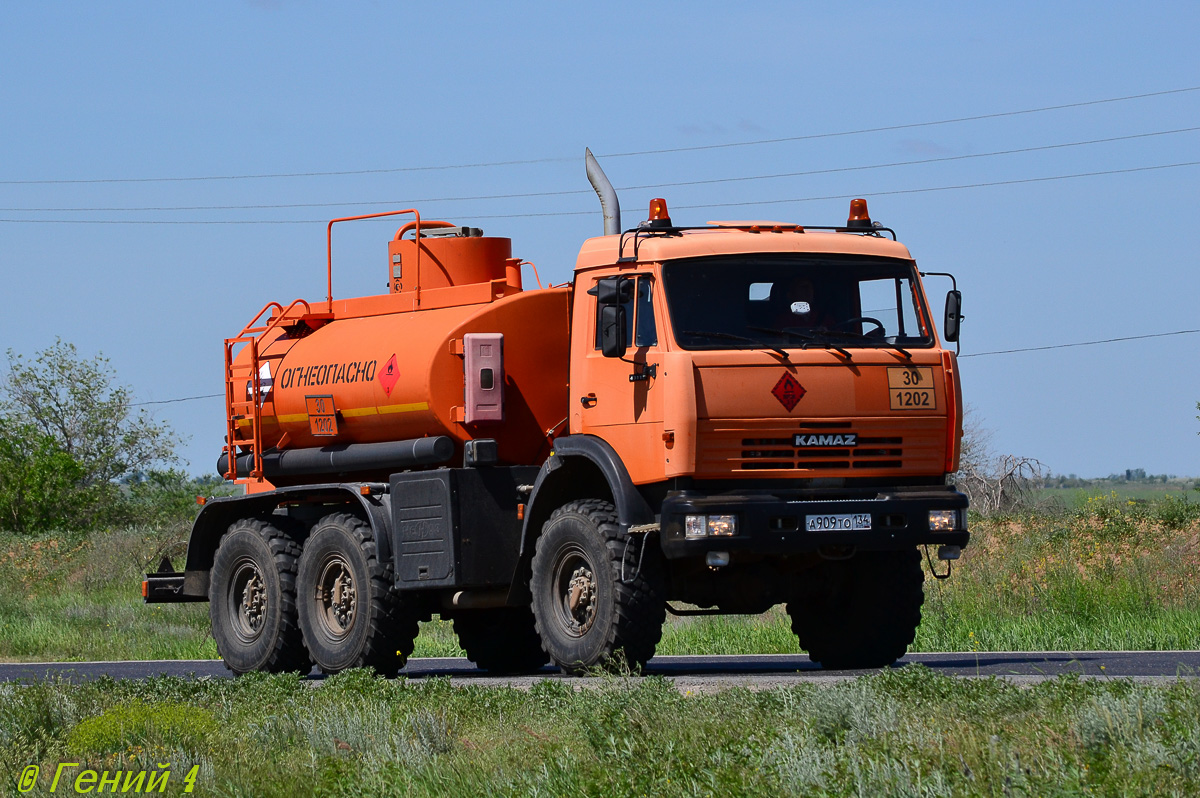 Волгоградская область, № А 909 ТО 134 — КамАЗ-43114-15 [43114R]