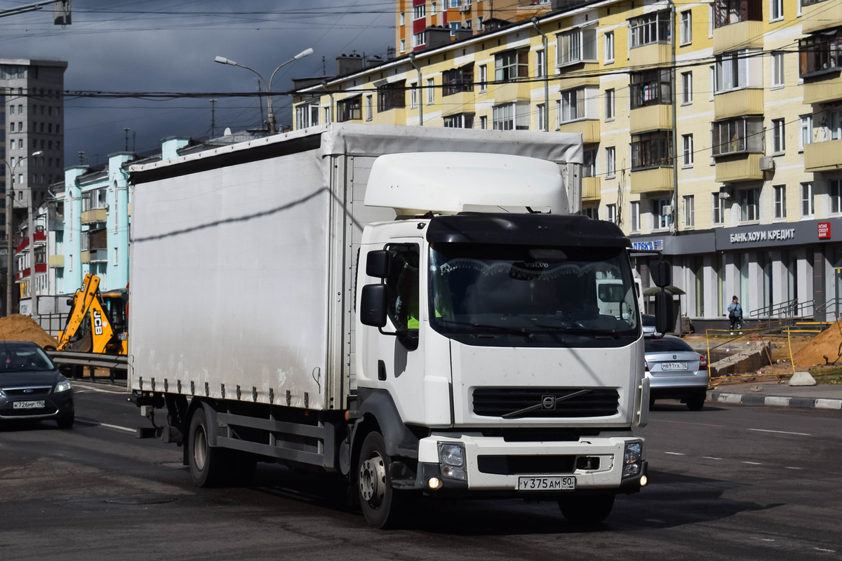 Московская область, № У 375 АМ 50 — Volvo ('2006) FL