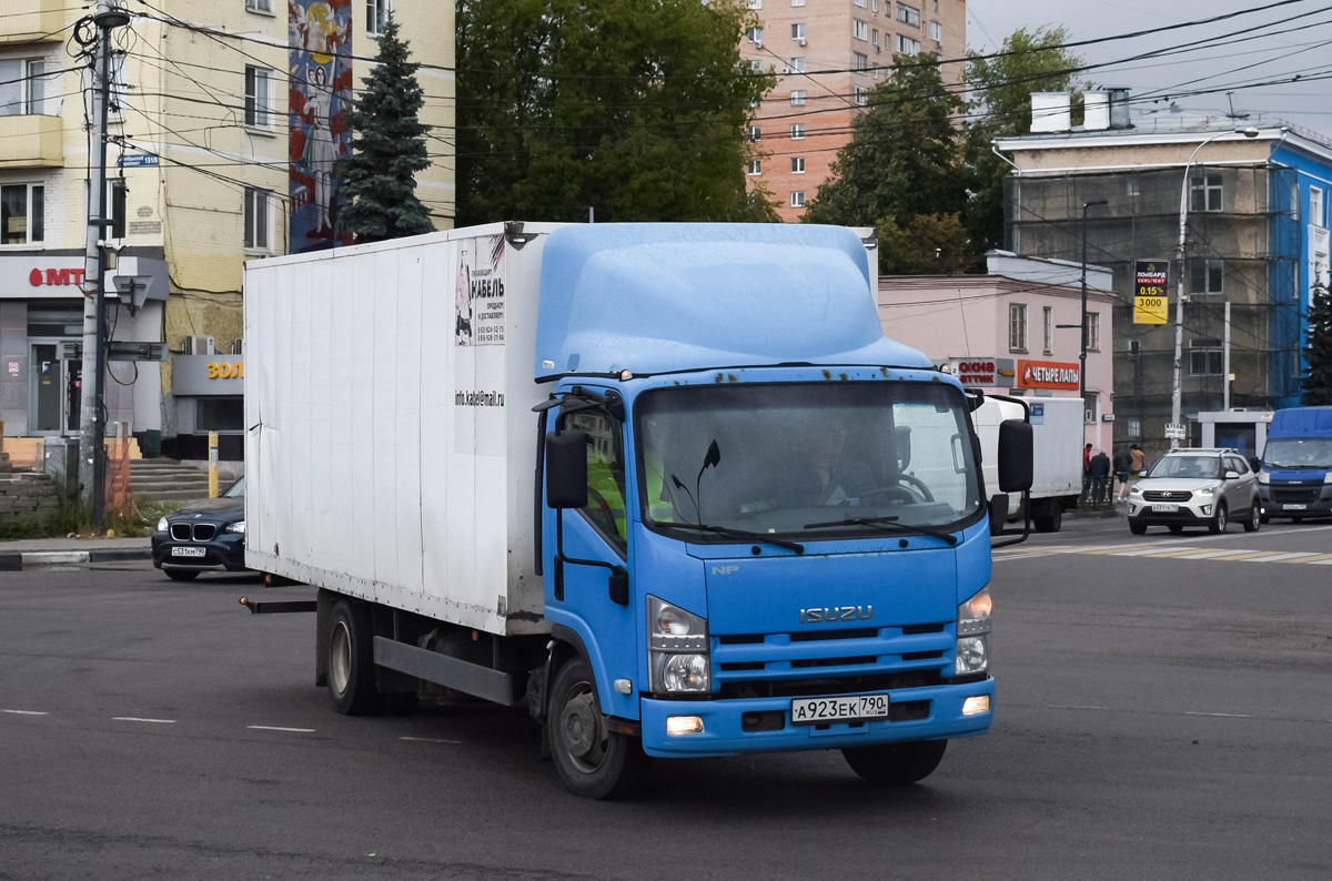 Московская область, № А 923 ЕК 790 — Isuzu NРR75 [Z7X]