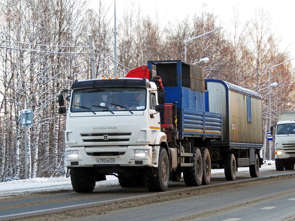 Новгородская область, № К 792 АЕ 53 — КамАЗ-43118-50