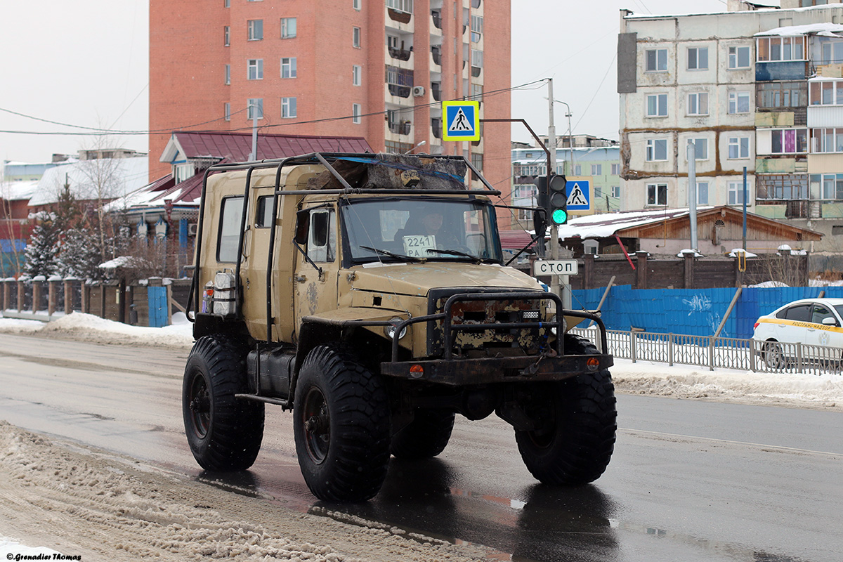 Саха (Якутия), № 2241 РА 14 — ТС индивидуального изготовления