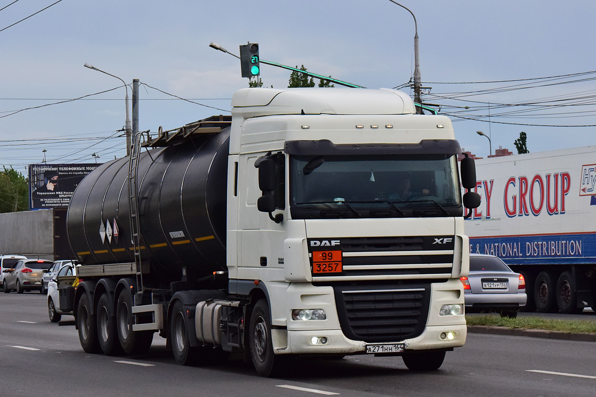 Саратовская область, № А 271 НН 164 — DAF XF105 FT