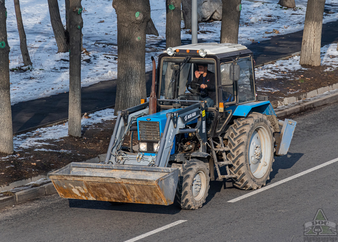 Алматинская область, № B 396 BAD — Беларус-82.1