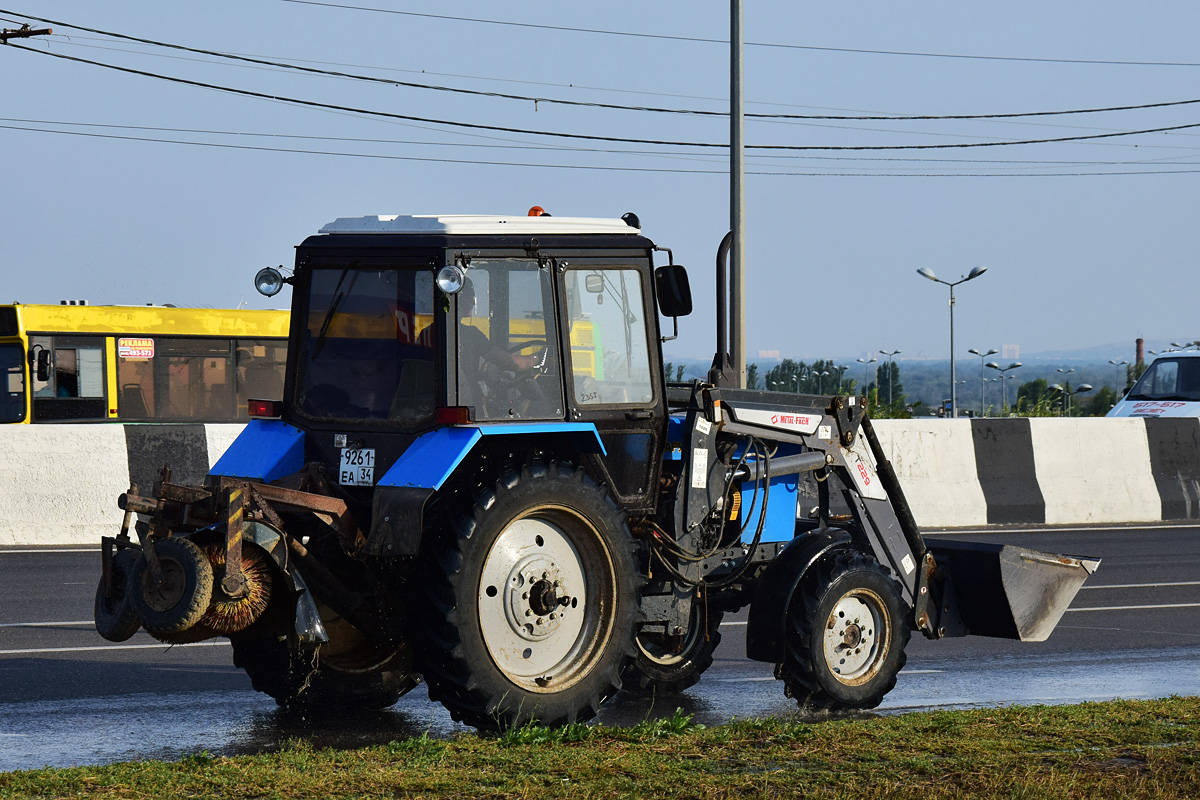 Волгоградская область, № 9261 ЕА 34 — Беларус-82.1