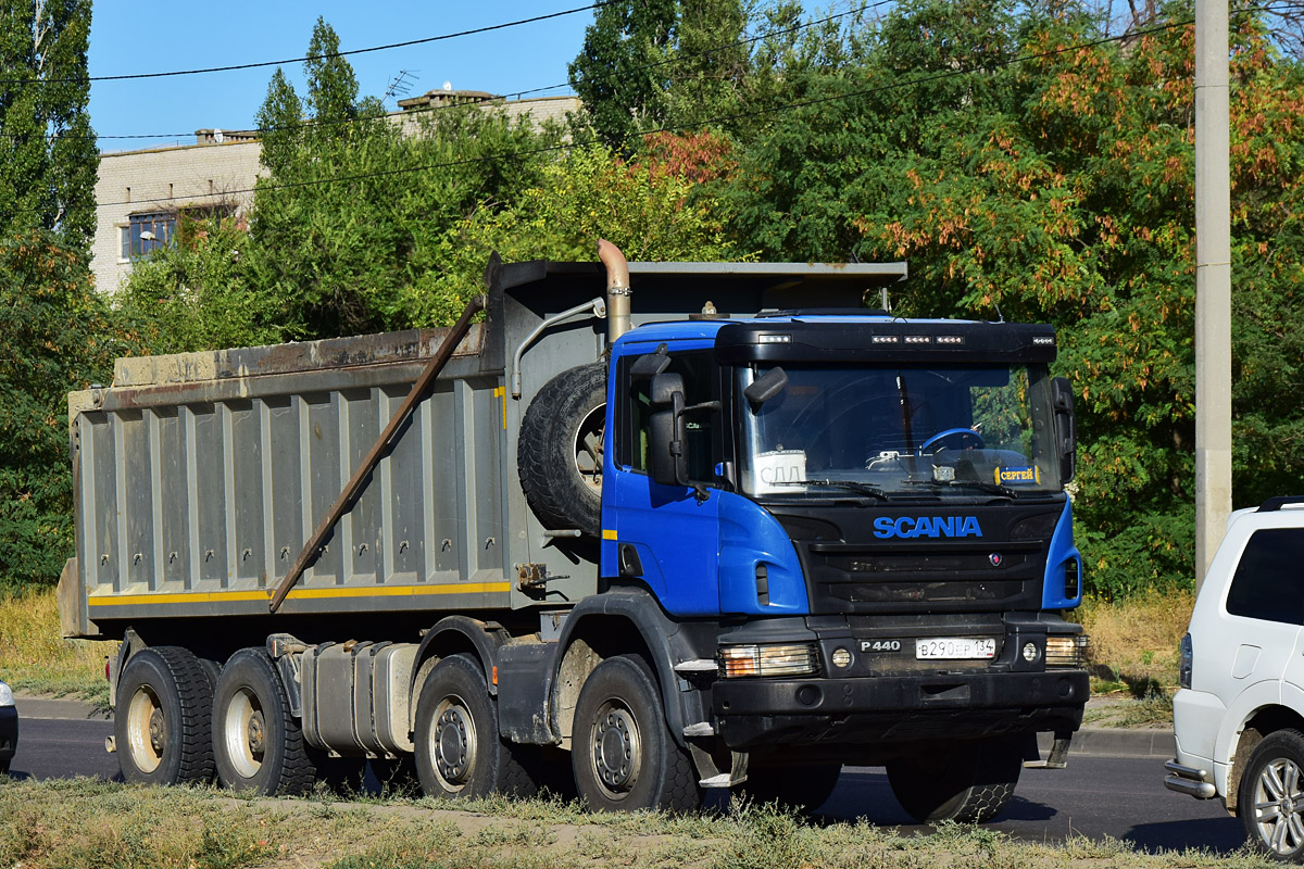 Волгоградская область, № В 290 ЕР 134 — Scania ('2011) P440