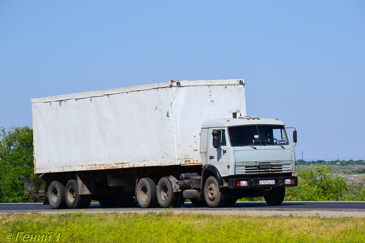 Волгоградская область, № Е 129 ХК 34 — КамАЗ-54115 [541150]