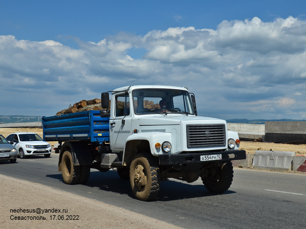 Севастополь, № А 554 РН 92 — ГАЗ-33086 «Земляк»