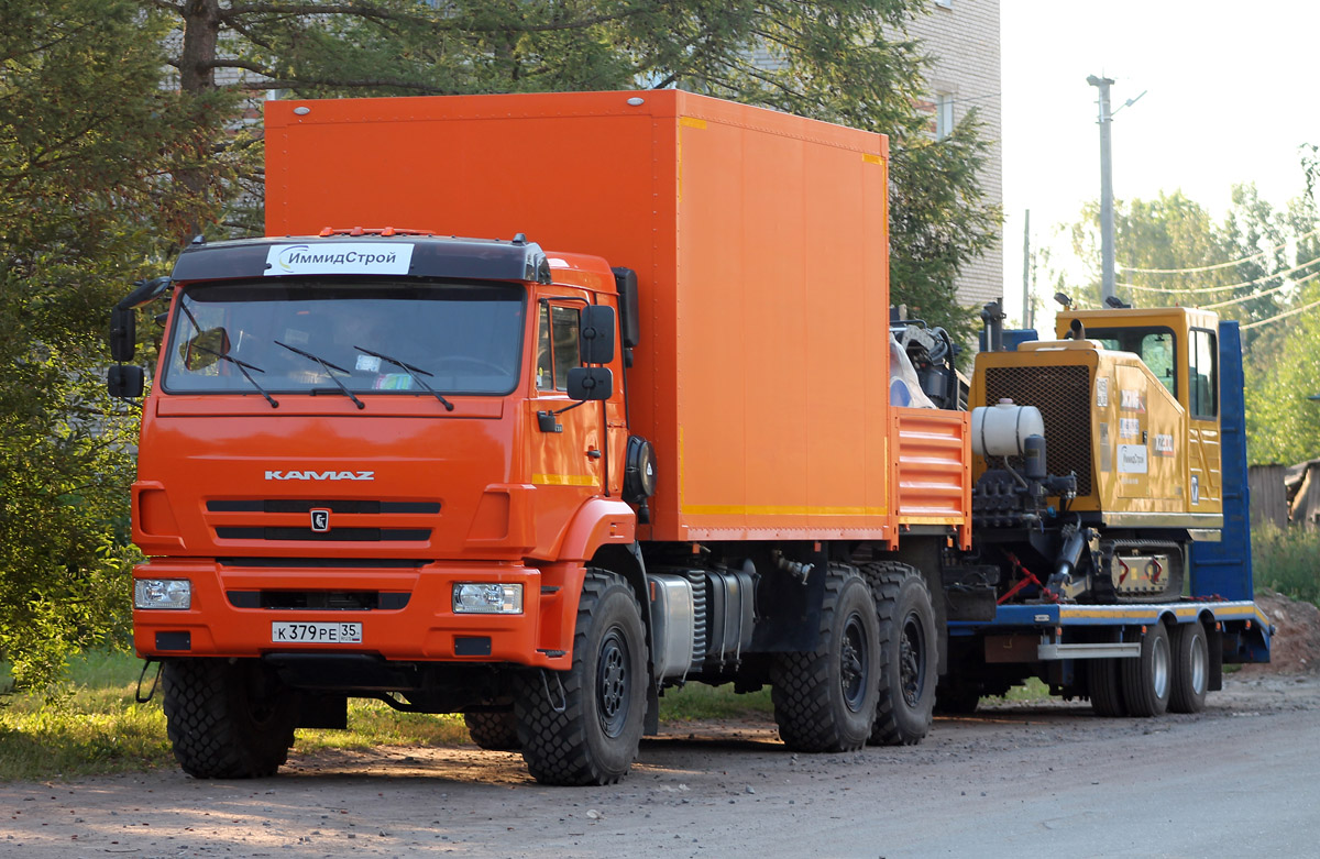 Вологодская область, № К 379 РЕ 35 — КамАЗ-43118-50