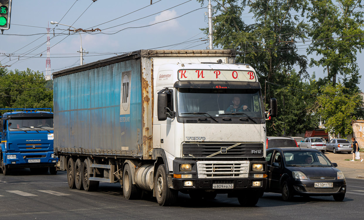 Кировская область, № В 809 РВ 43 — Volvo ('1993) FH12.380