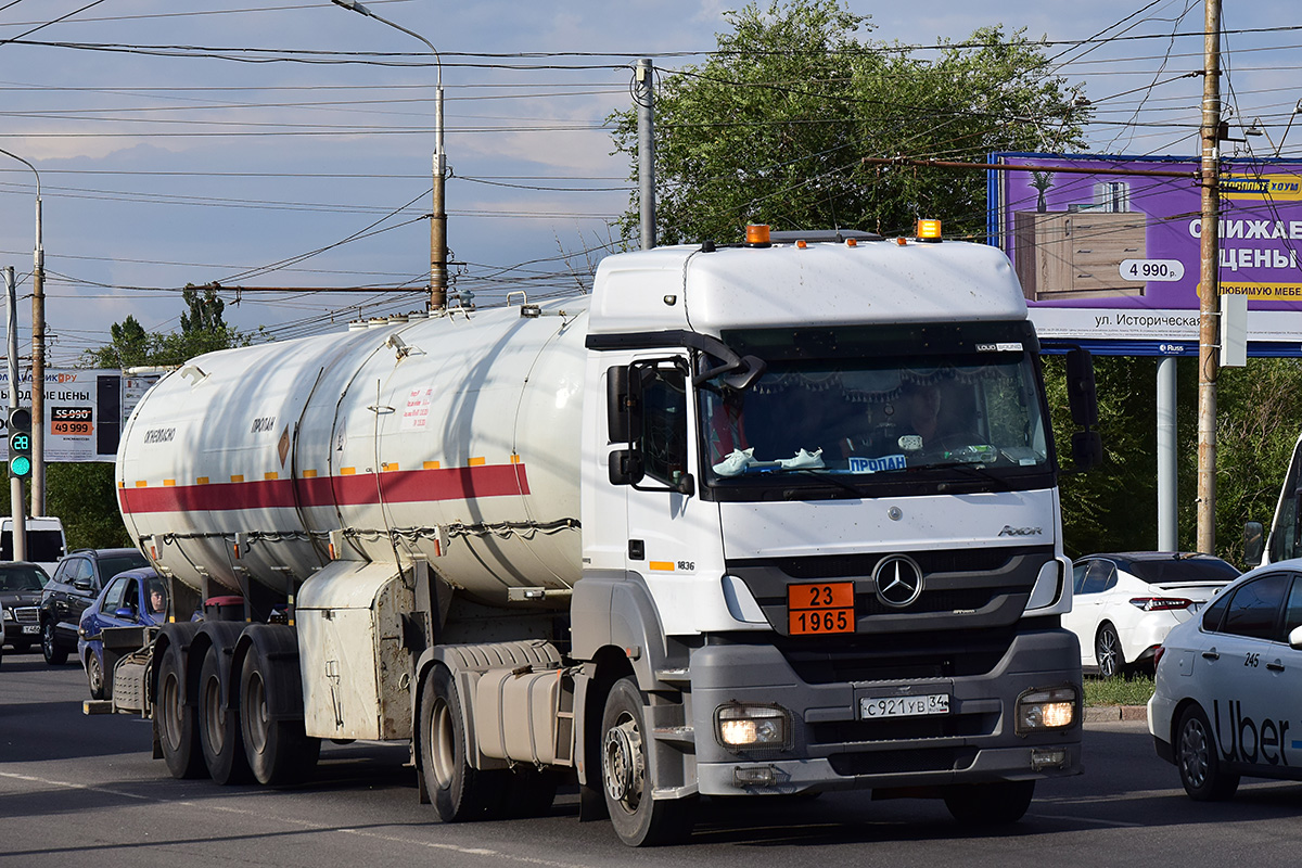 Волгоградская область, № С 921 УВ 34 — Mercedes-Benz Axor 1836