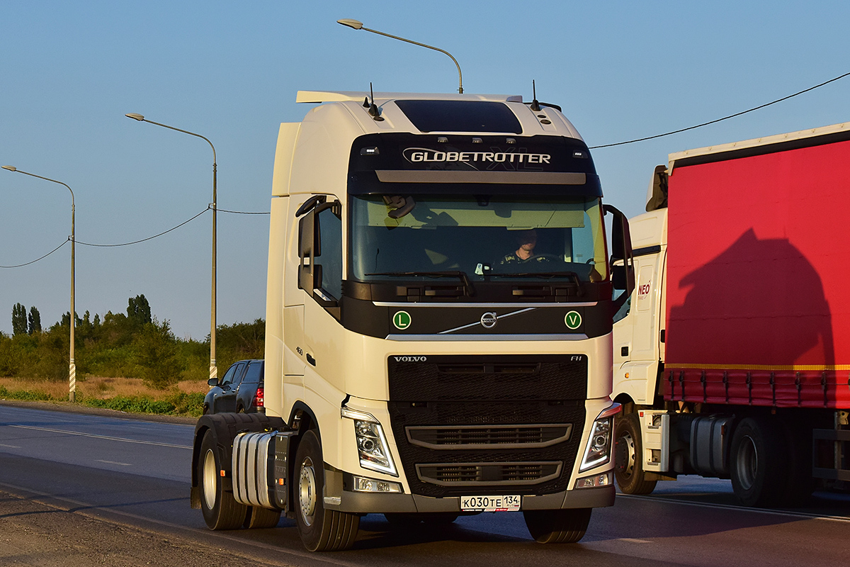 Волгоградская область, № К 030 ТЕ 134 — Volvo ('2012) FH.460