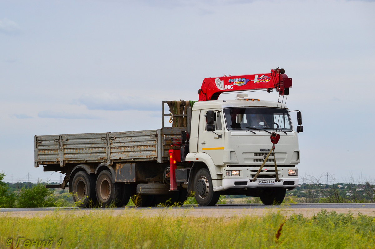 Волгоградская область, № М 222 УВ 34 — КамАЗ-53213