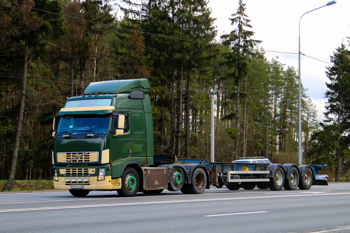 Санкт-Петербург, № В 509 НН 98 — Volvo ('2002) FH12.380