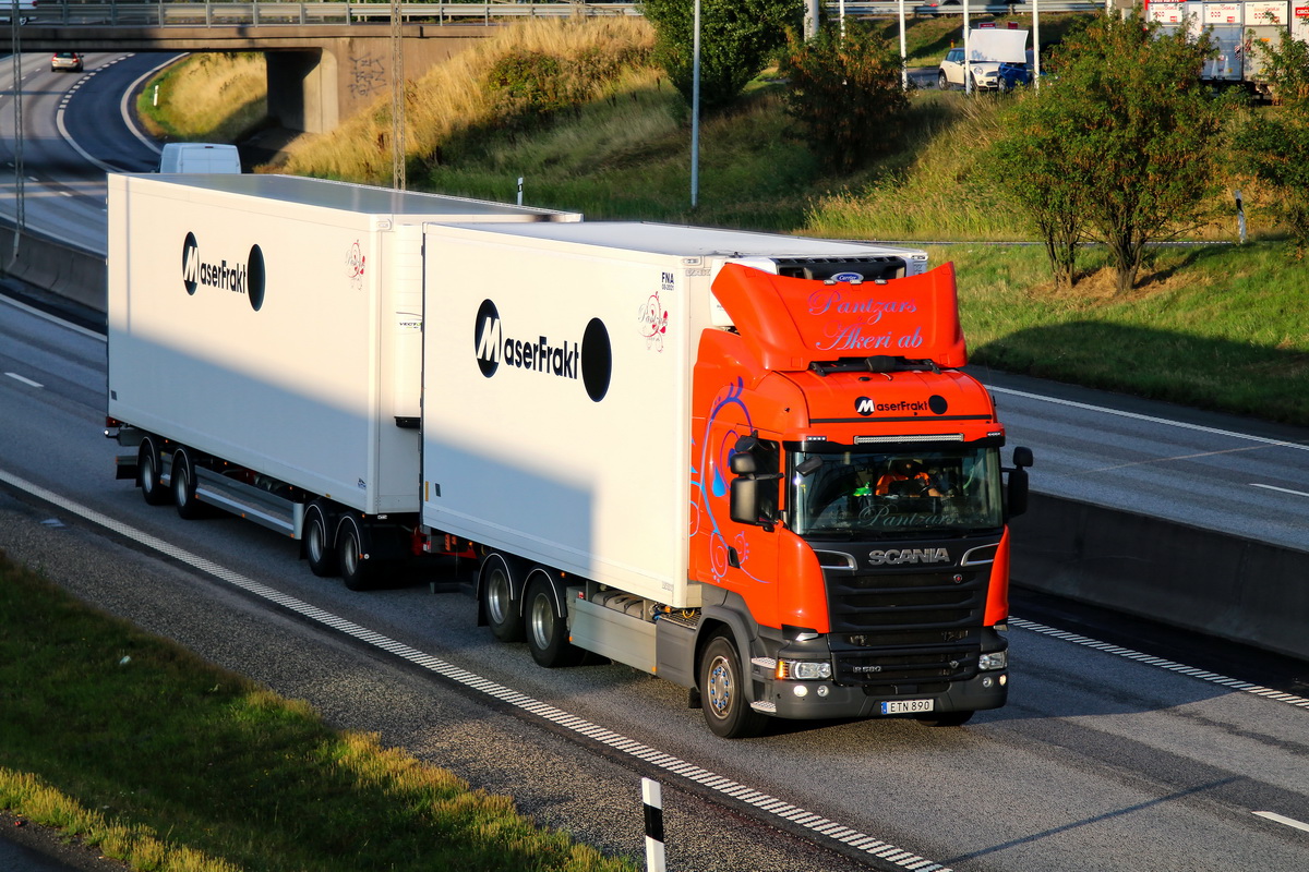 Швеция, № ETN 890 — Scania ('2013) R560