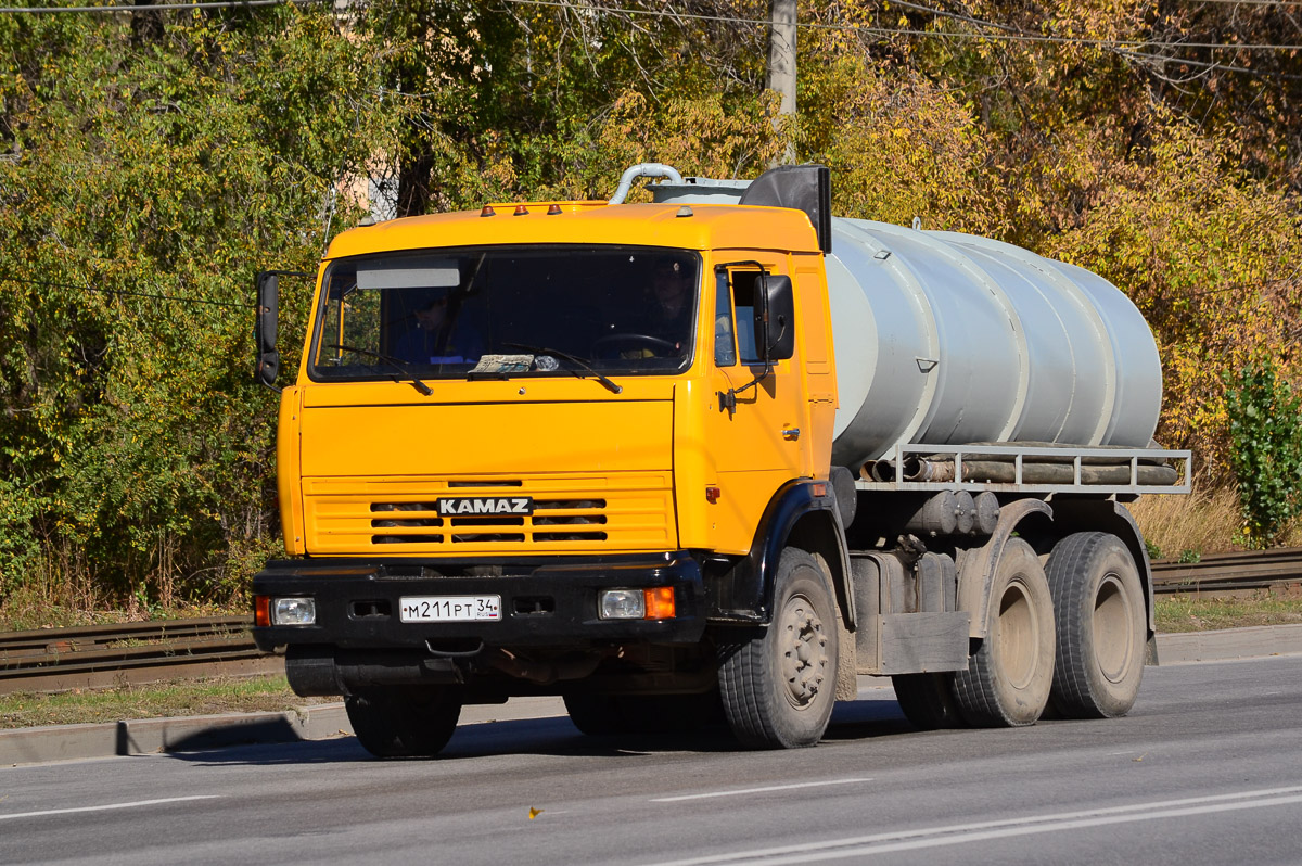 Волгоградская область, № М 211 РТ 34 — КамАЗ-54115-15 [54115R]