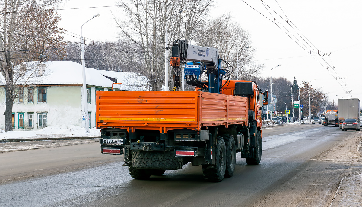 Башкортостан, № Е 383 ОМ 702 — КамАЗ-43118-50