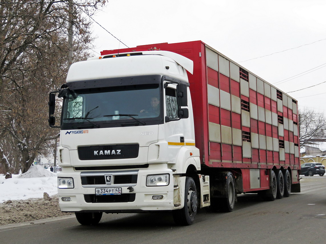 Кировская область, № В 334 РТ 43 — КамАЗ-5490-S5