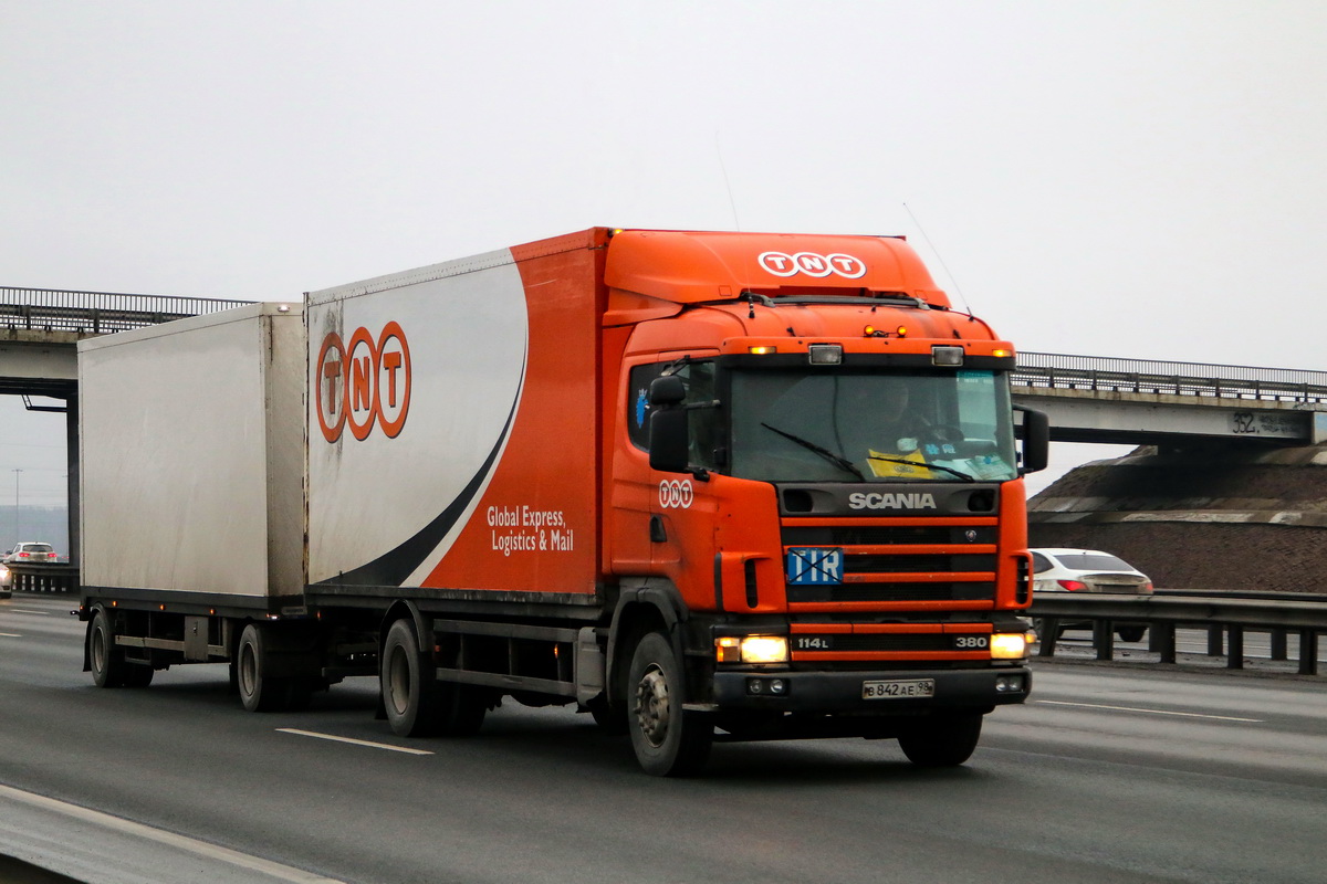 Санкт-Петербург, № В 842 АЕ 98 — Scania ('1996) R114L