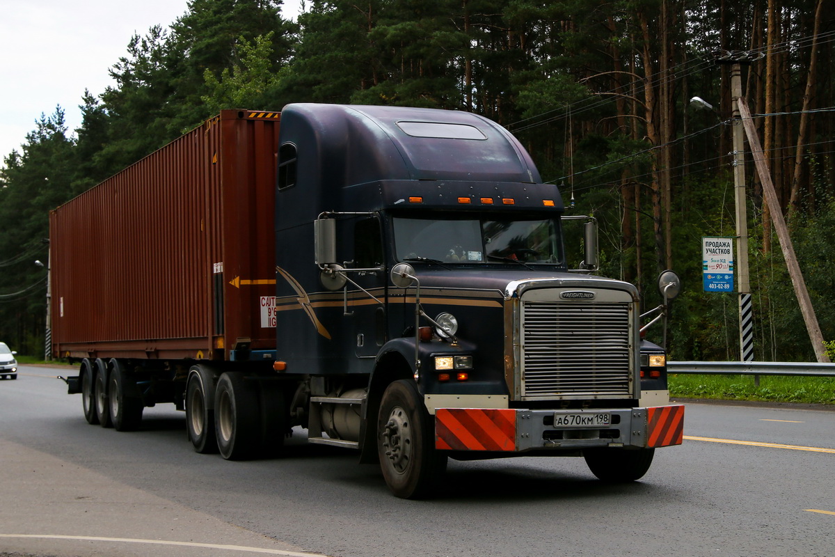 Санкт-Петербург, № А 670 КМ 198 — Freightliner FLD 120 SD