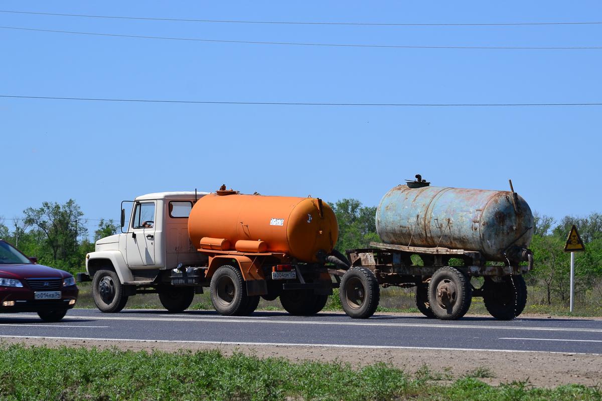 Волгоградская область, № А 004 ОМ 134 — ГАЗ-3307