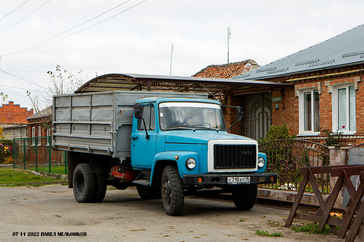 Северная Осетия, № С 710 АТ 15 — ГАЗ-3307