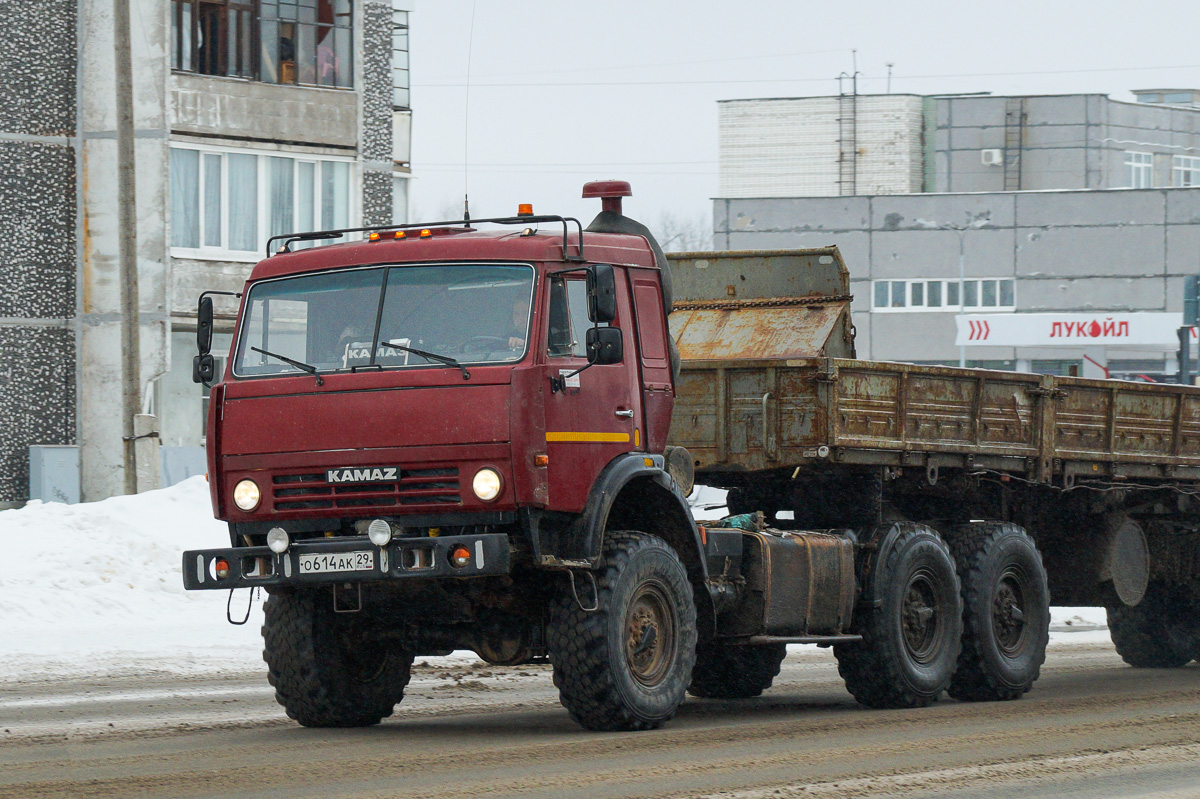 Архангельская область, № О 614 АК 29 — КамАЗ-44108-10 [44108K]