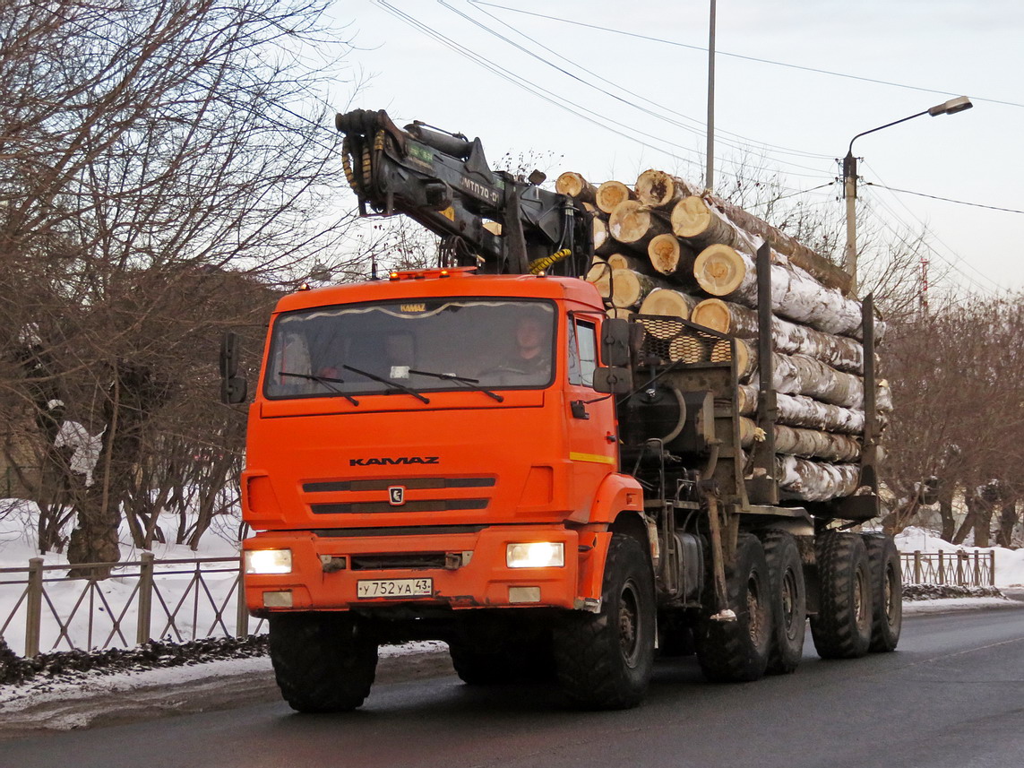 Кировская область, № У 752 УА 43 — КамАЗ-43118-46