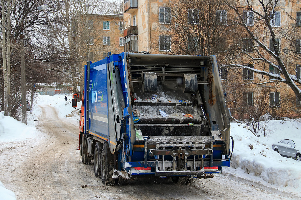 Пермский край, № Н 573 УК 159 — КамАЗ-65115-50