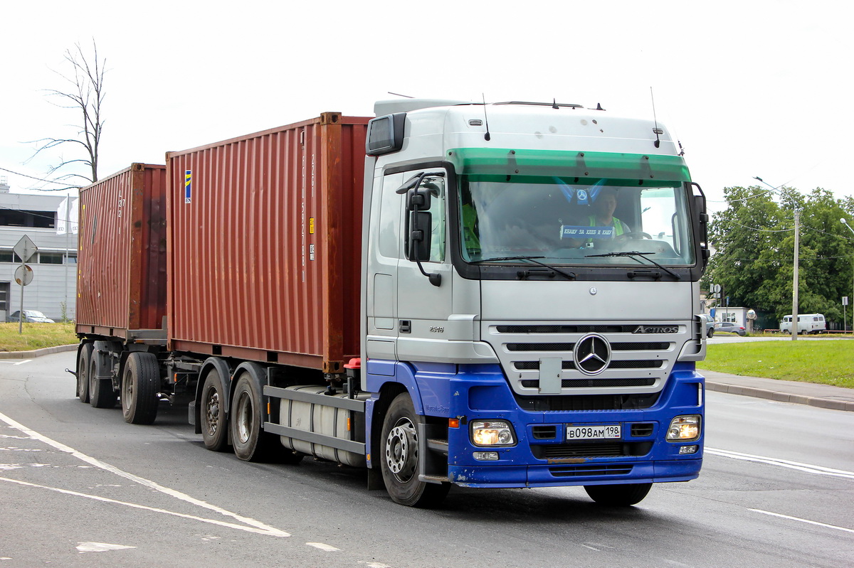 Санкт-Петербург, № В 098 АМ 198 — Mercedes-Benz Actros ('2003) 2546