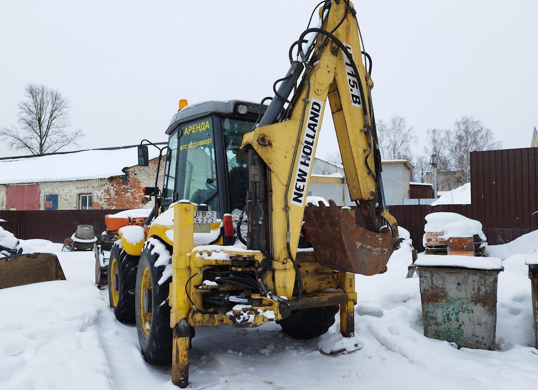 Витебская область, № ВВ-2 4323 — New Holland LB115.B