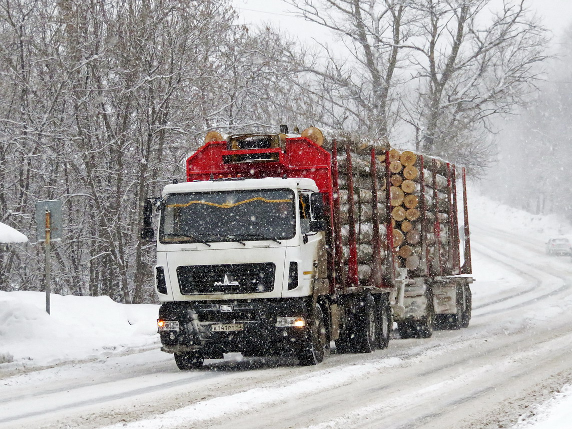 Кировская область, № А 141 РТ 43 — МАЗ-631228