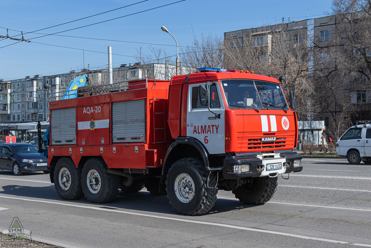 Алматы, № 128 TG 02 — КамАЗ-43114-15 [43114R]